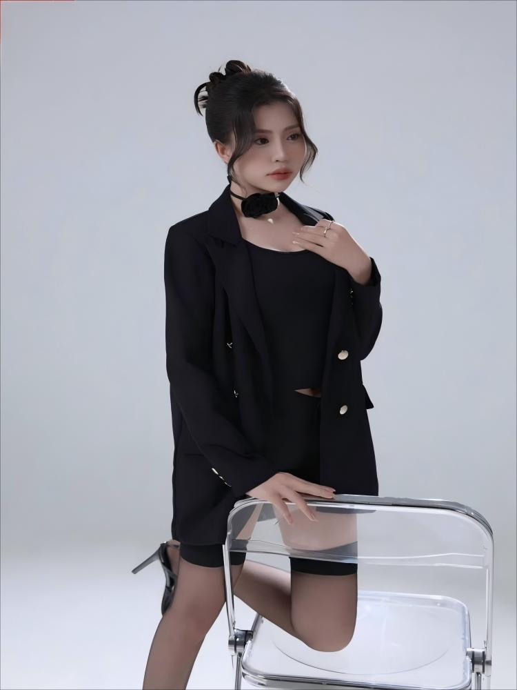 妻子初次接受三人行小说,高清正版视频在线观看